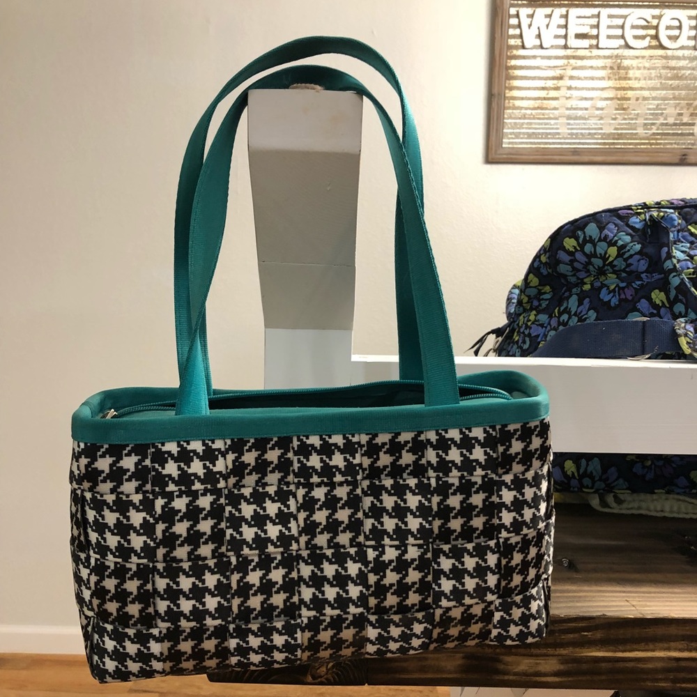 Harvey’s Seatbelt bag